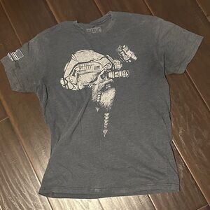 Rogue American t shirt size large